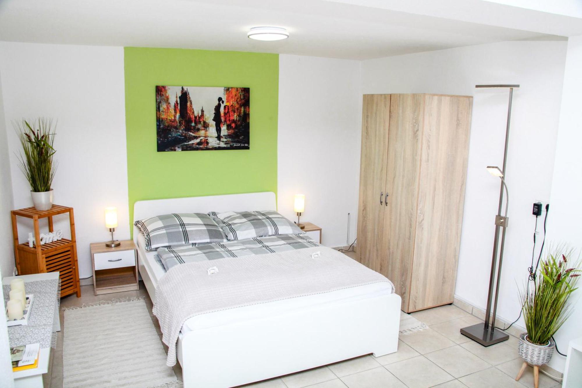 Lejlighed Individual - Zentrale, Ruhige In Innenstadt - Kueche, Parkplatz, Terrasse, Smarttv, Netflix *
